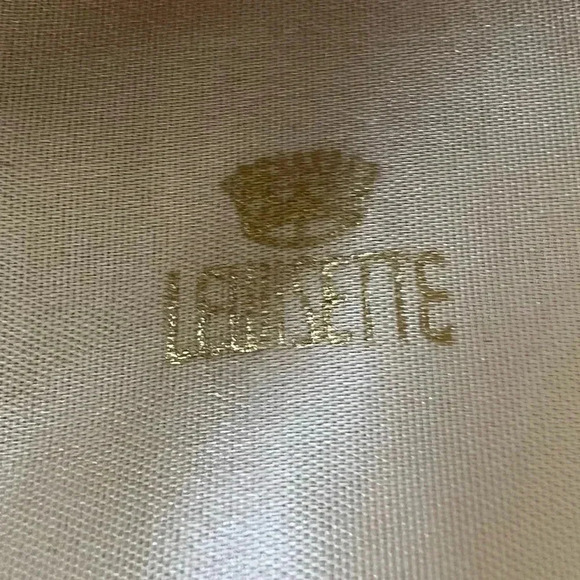 VINTAGE: Lewisette gold clutch bag - Picture 4 of 11